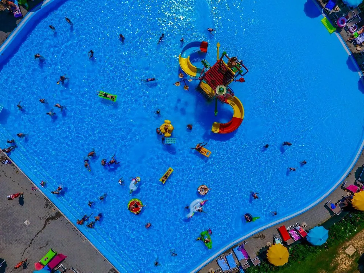 Belvedere Village 카스텔누보델가다