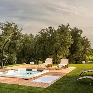 agriturismo-la-casina-nel-vigneto.it-tuscanyhotel.com/