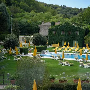 4* Отель Terme Preistoriche &