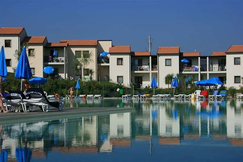 Belvedere Village Кастельнуово-дель-Гарда Курортный комплекс