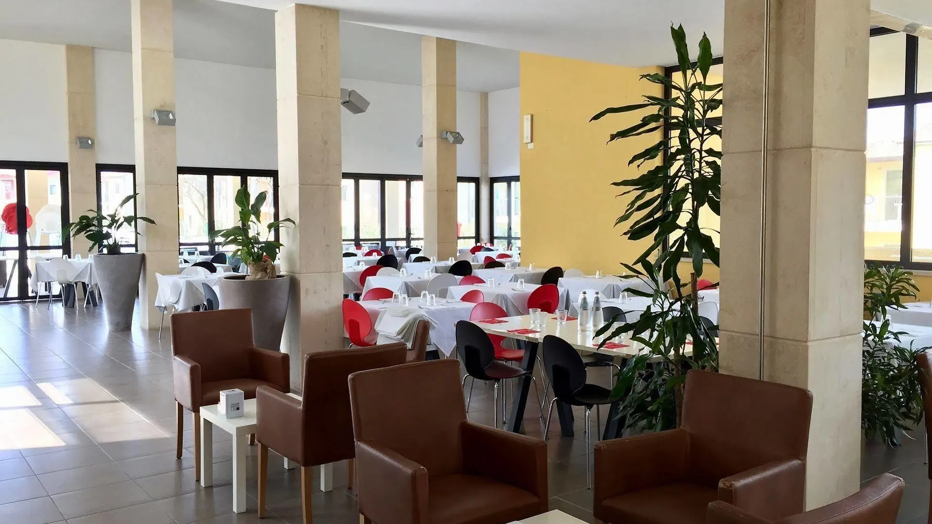 Belvedere Village Кастельнуово-дель-Гарда 4*,